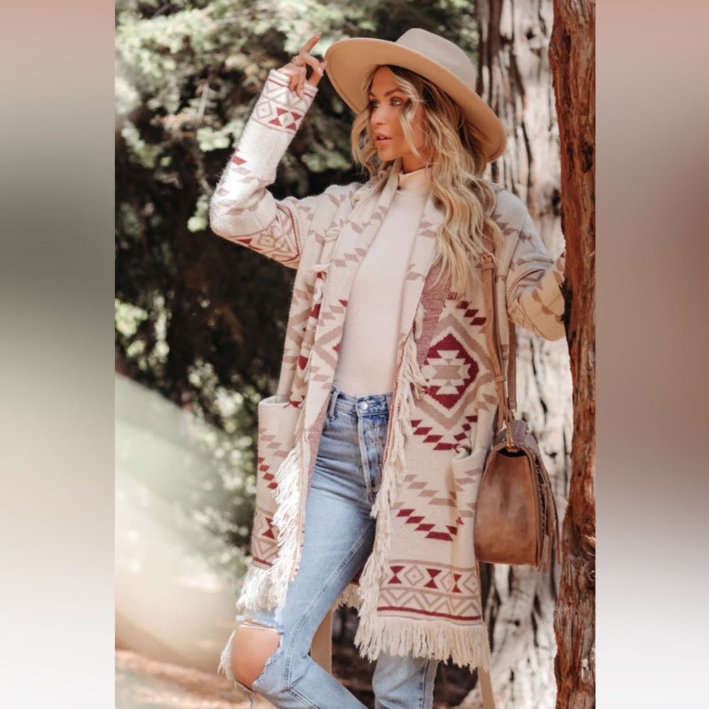 Vici Aztec Cardigan Sweater Size Medium Women’s Ivory Tie Waist
